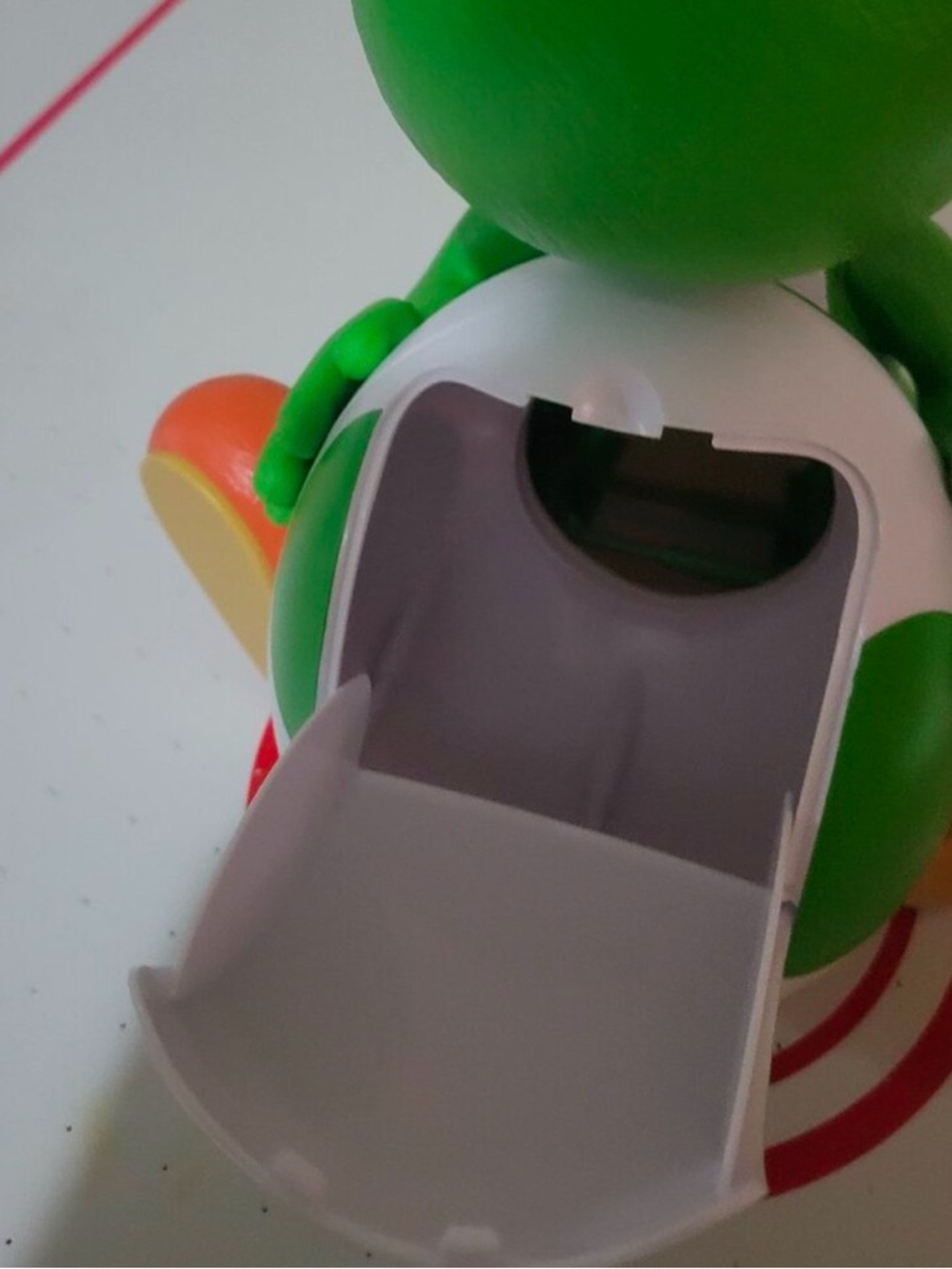 Green Yoshi Popcorn Holder - Nintendo Character Bowl - Picture 4 of 10
